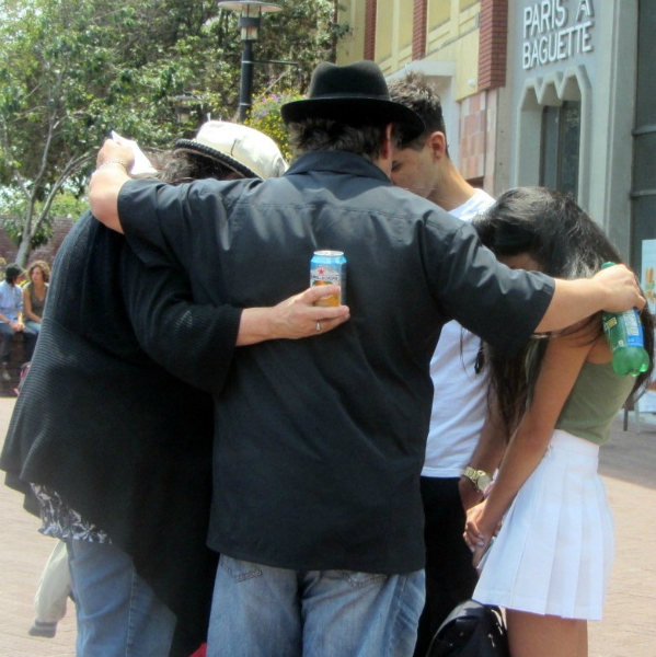 PAUL & NOREEN PRAY WITH YOUNG COUPLE IN BERKELEY